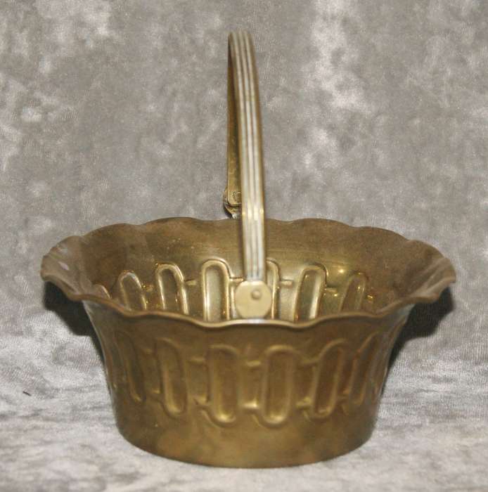 Vintage brass bon bon dish