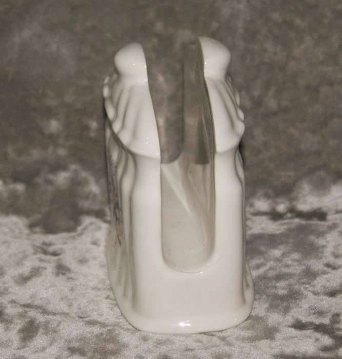 Vintage ceramic serviette holder