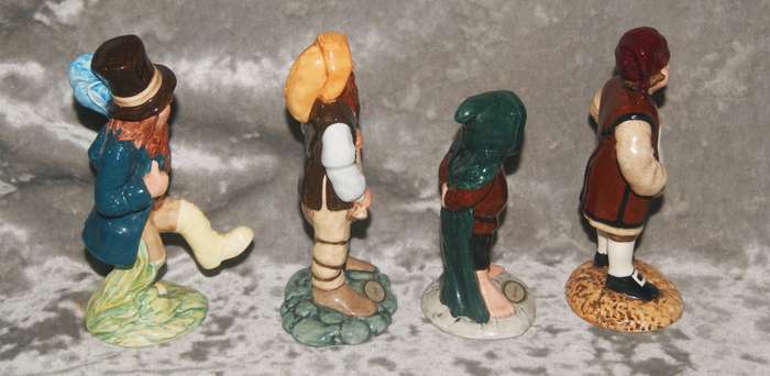 Incredible Royal Doulton complete "Lord of the Rings" character set