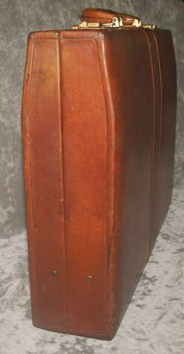Busby genuine leather briefcase