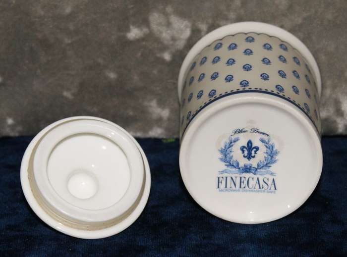 Finecasa "Blue Dream" lidded jar