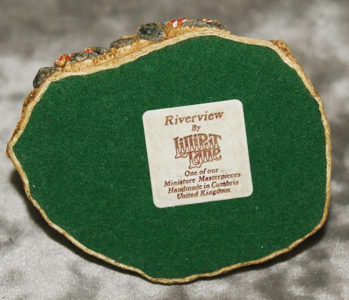 Lilliput Lane "Riverview" in original box