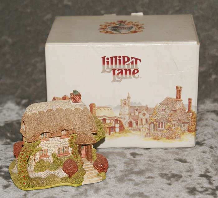 Lilliput Lane "Wight Cottage" in original box