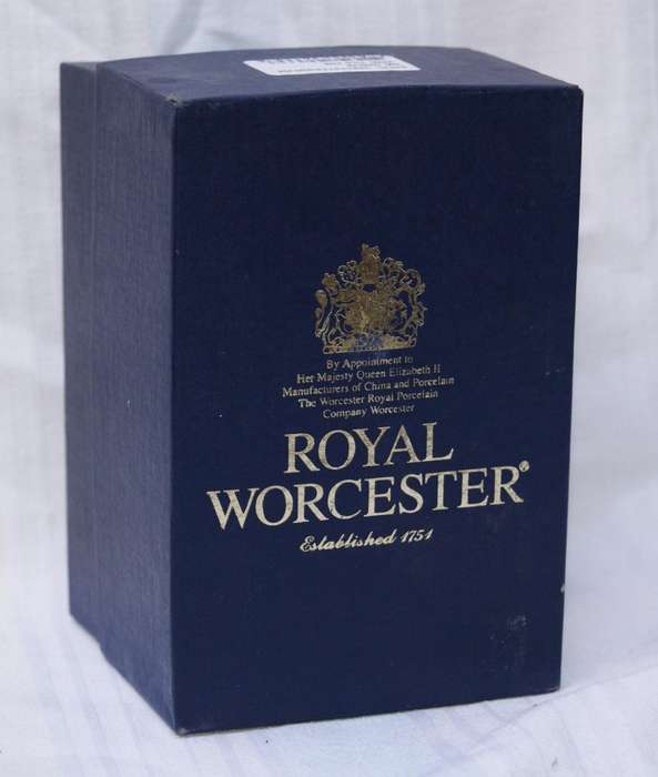 Royal Worcester King Size Egg Coddler  Ducks Design in Original Box
