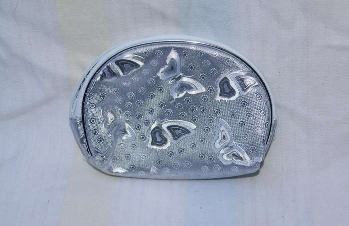 Set of 5 Embossed Butterfly Zip Purses  Silver Nesting Set