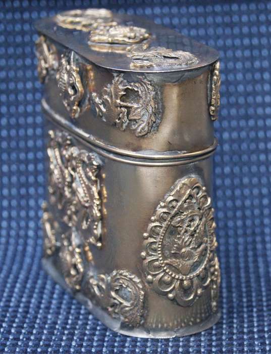 Antique Chinese Wenyin Tobacco/Opium Box  Dragon Motif & Marked Base