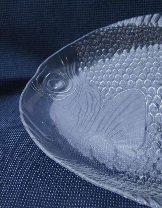 Vintage Moulded Glass Fish Platter