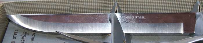 2 Piece Stainless Steel Hollow Ground Carving Set with Hollow Handles (unused)
