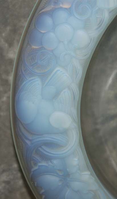 Gorgeous P D Avesn Opalescent Glass Dish