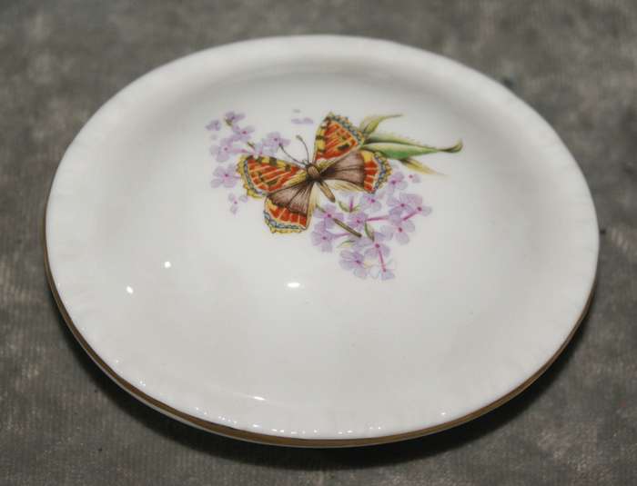 Royal Grafton porcelain trinket box