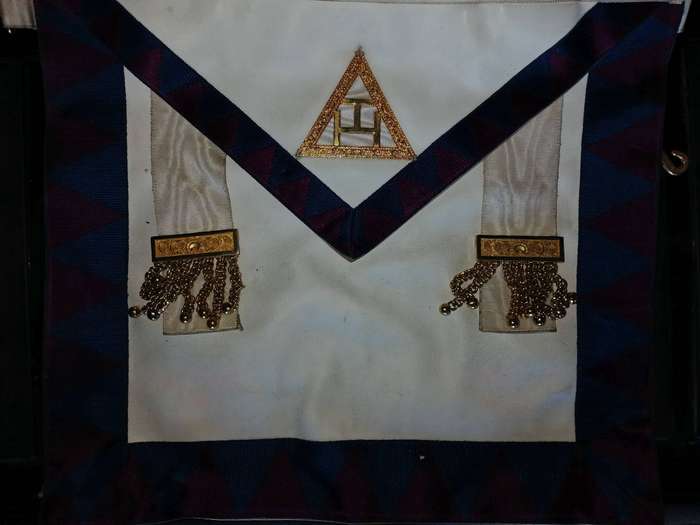 Masonic Royal arch apron
