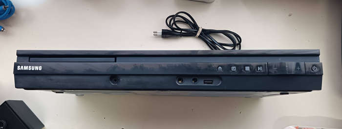 Samsung 5.1 Surround Sound Home Theatre System