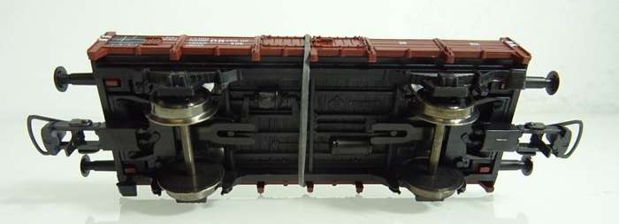 H0 gge 1/87 83mm DB low-sided wagon loaded w. Fahr Tractor, mint in orig.box Roco 47824
