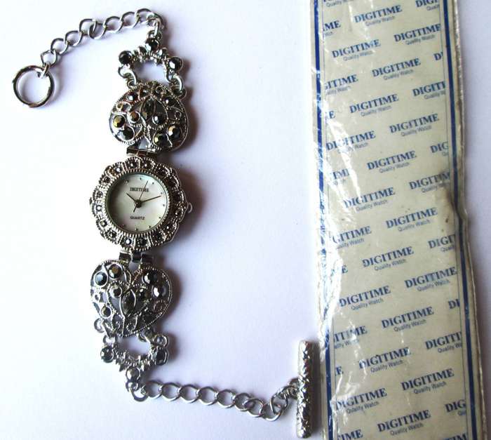 Digitime Quartz Ladies Watch Japan Movt