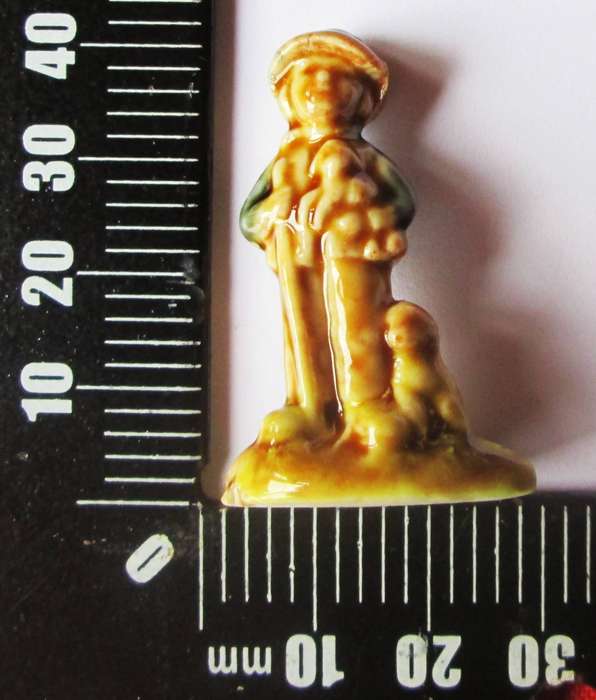 1970 Boy Blue Wade Nursery Rhyme Model