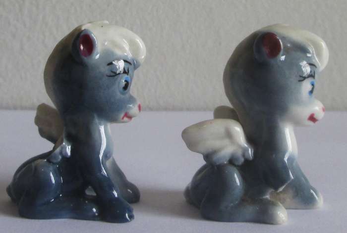1956 - 1965 Baby Pegasus Wade The Hat Box Series
