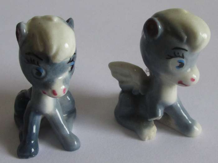 1956 - 1965 Baby Pegasus Wade The Hat Box Series