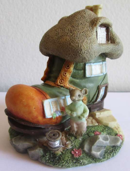 Mouse in a House Ornament