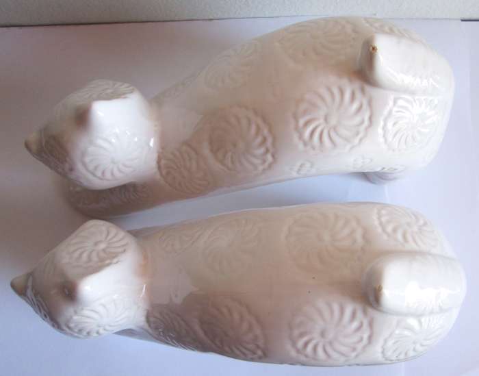 White Decorative Kittens