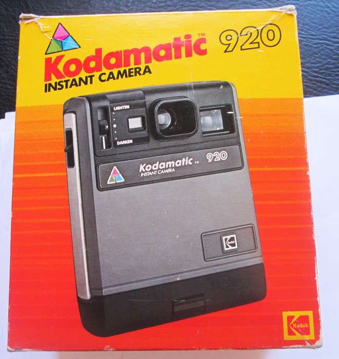 Kodamatic Instant Kodak Camera TM 920 in Original Box with Booklet