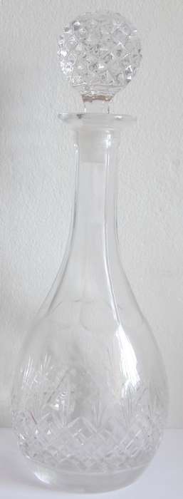 Glass Decanter with Stopper