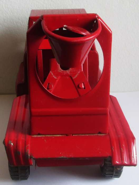 Red Cement Mixer Dump Lever Giant Seven Metal Truck