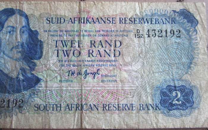 Two Rand Republic of South Africa Serial Nr D152 432192