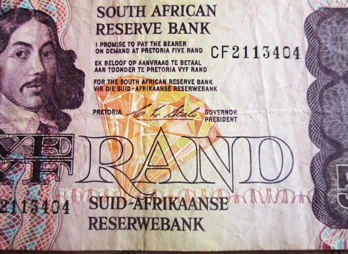 Five Rand Republic of South Africa Serial Nr CF2113404