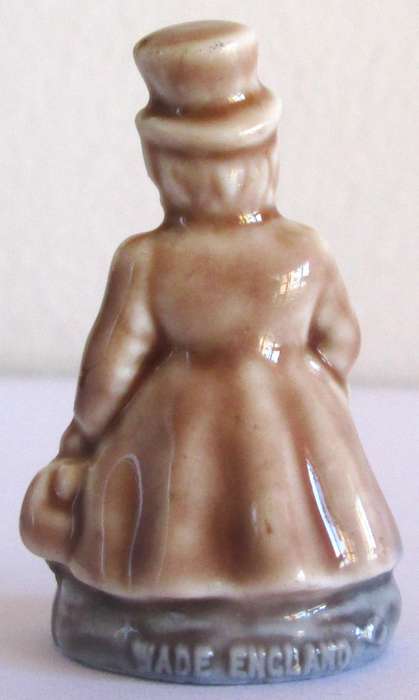 1972 - 1979 Dr Foster Wade Nursery Rhyme Model