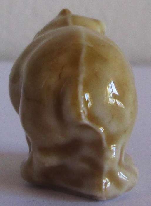 1973 Hippo Wade English Whimsies