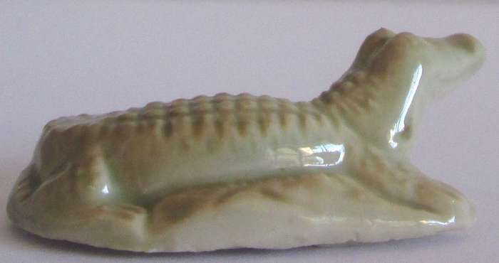 1965 Crocodile Wade Balding and Mansell Flintstone Wade Christmas Cracker