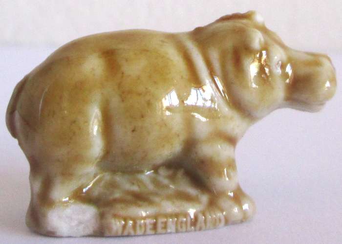1973 Hippo Wade English Whimsies