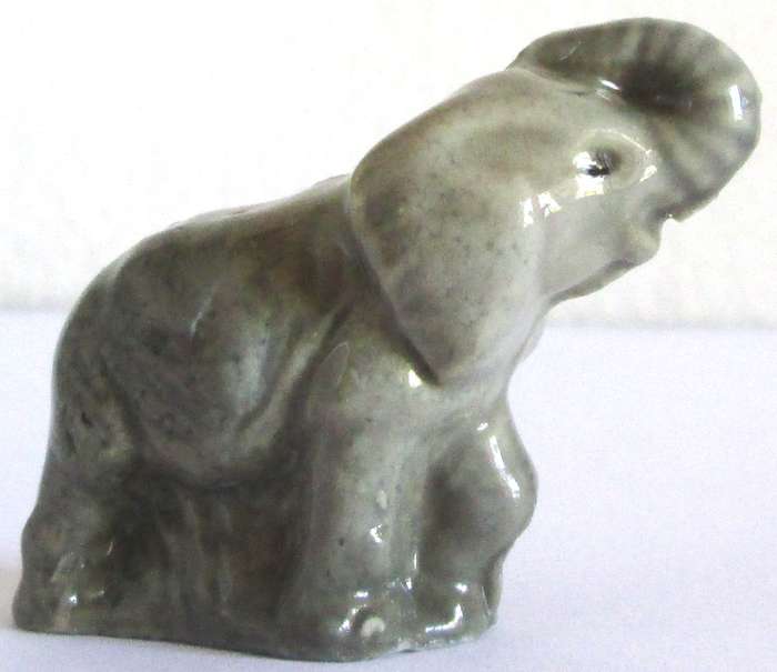 1973 Elephant Wade English Whimsies