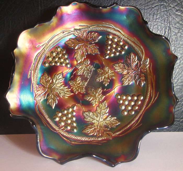1910 Fenton Carnival Glass Grape Pattern Candy Bowl