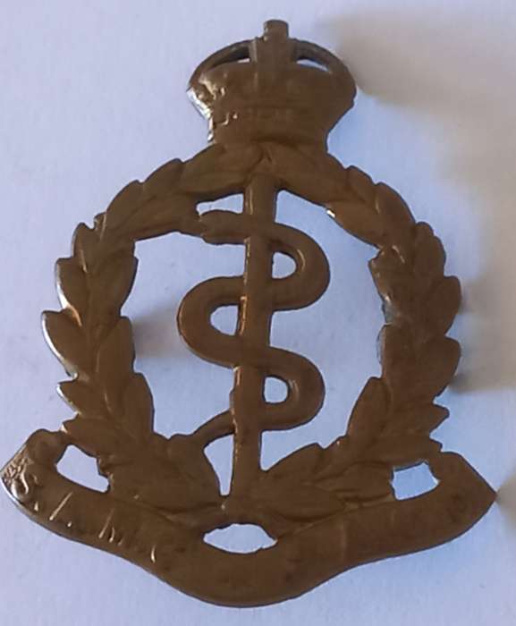 SA ARMY UNION-MEDICAL CORPS SERVICES KINGS CROWN BRASS BADGE-1926 TO 1958