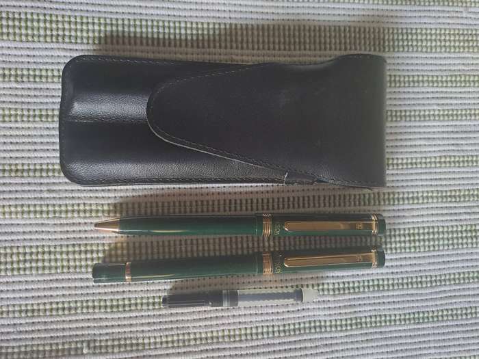 Ronson pen set