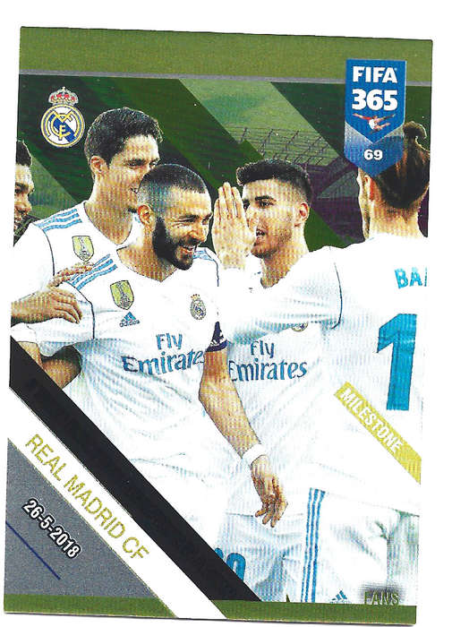 REAL MADRID - PANINI FIFA 365 2019 COLLECTION - FOIL `FANS FAVOURITE` TRADING CARD 69