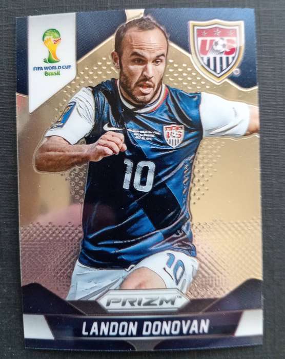 LANDON DONOVAN (USA) - PANINI PRIZM FIFA WORLD CUP 2014 COLLECTION - PRIZM TRADING CARD 70