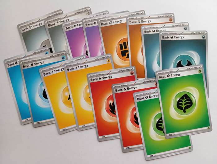 POKEMON ENERGY CARDS - LOT of 30 POKEMON TCG MIXED ENERGY TRADING CARDS
