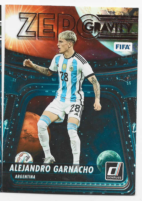 ALEJANDRO GARNACHO - PANINI DONRUSS 2023/2024 - "ZERO GRAVITY" BRONZE TRADING CARD 9