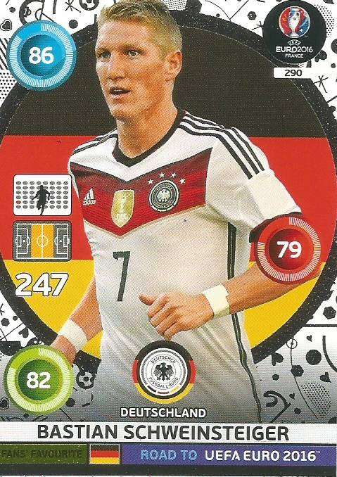 BASTIAN SCHWEINSTEIGER - PANINI Road to Euro 2016 Collection - FOIL "FANS FAVOURITE" CARD 290