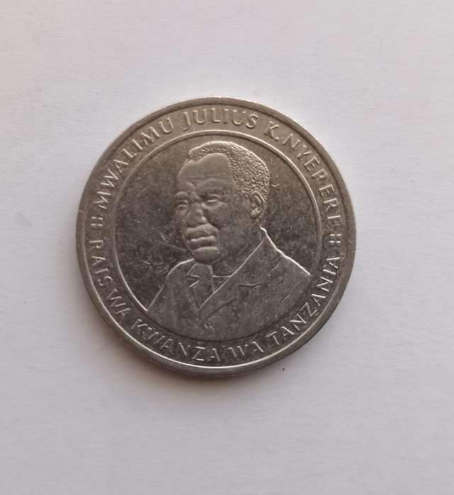 TANZANIA - 10 Shilingi Coin 1990 - Circulated coin