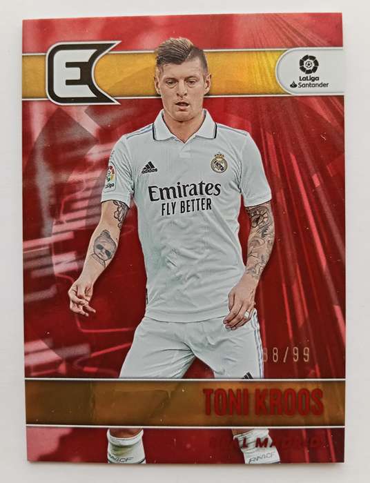 TONI KROOS (Real Madrid)  - PANINI CRONICLES LA LIGA 2023 - RED ESSENTIALS TRADING CARD 88 of 99