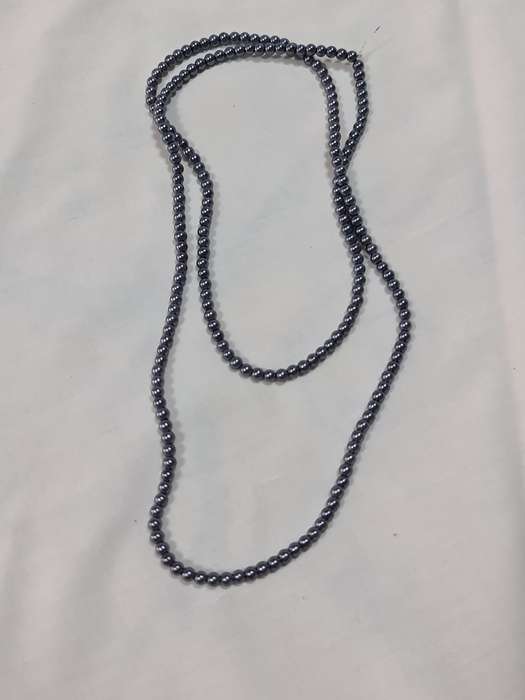Single String Hermatite Necklace