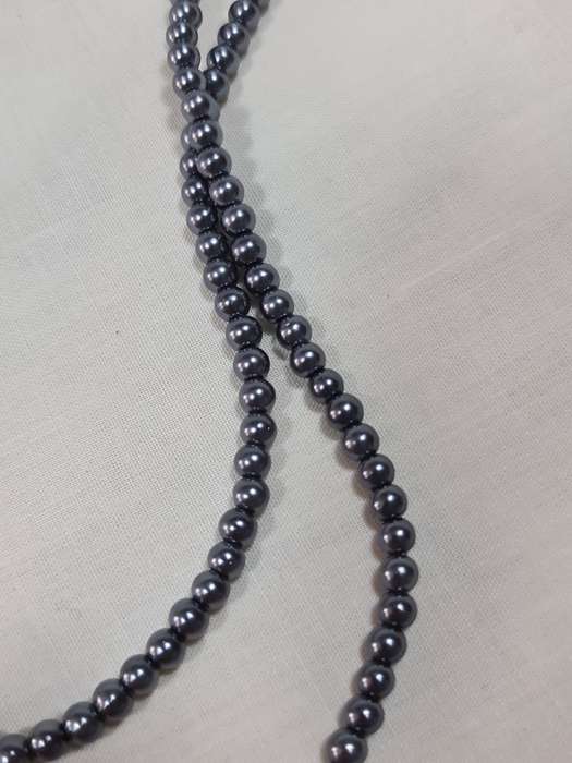 Single String Hermatite Necklace