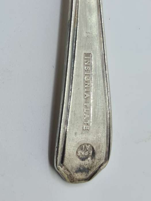 Insignia plate epns x6 teaspoons
