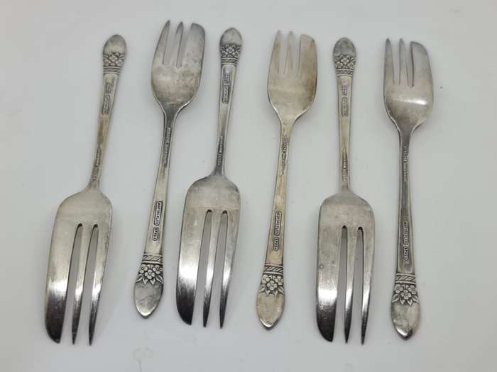 Bedford plate EPNS cake forks