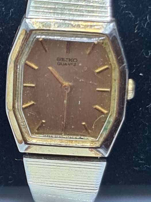 Ladies Seiko Quartz watch