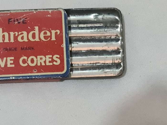 Schrader Valve Cores Tin