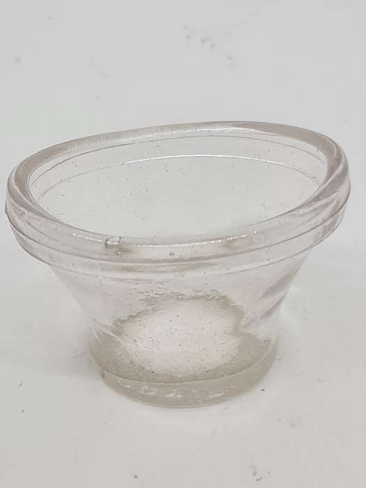 X3 Glass Eye Baths and x1 Plastic